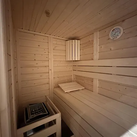 Haus Q Superior - Haelfte 1 Сasa de vacaciones Zingst