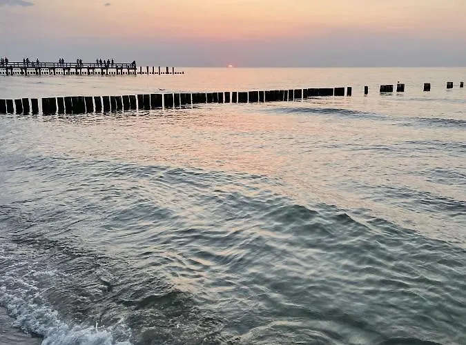 Casa de Férias Haus Q Superior - Haelfte 1 Zingst